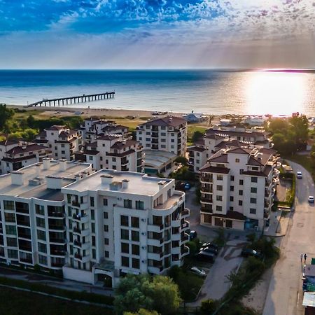 Long Beach Resort Shkorpilovtsi Buitenkant foto