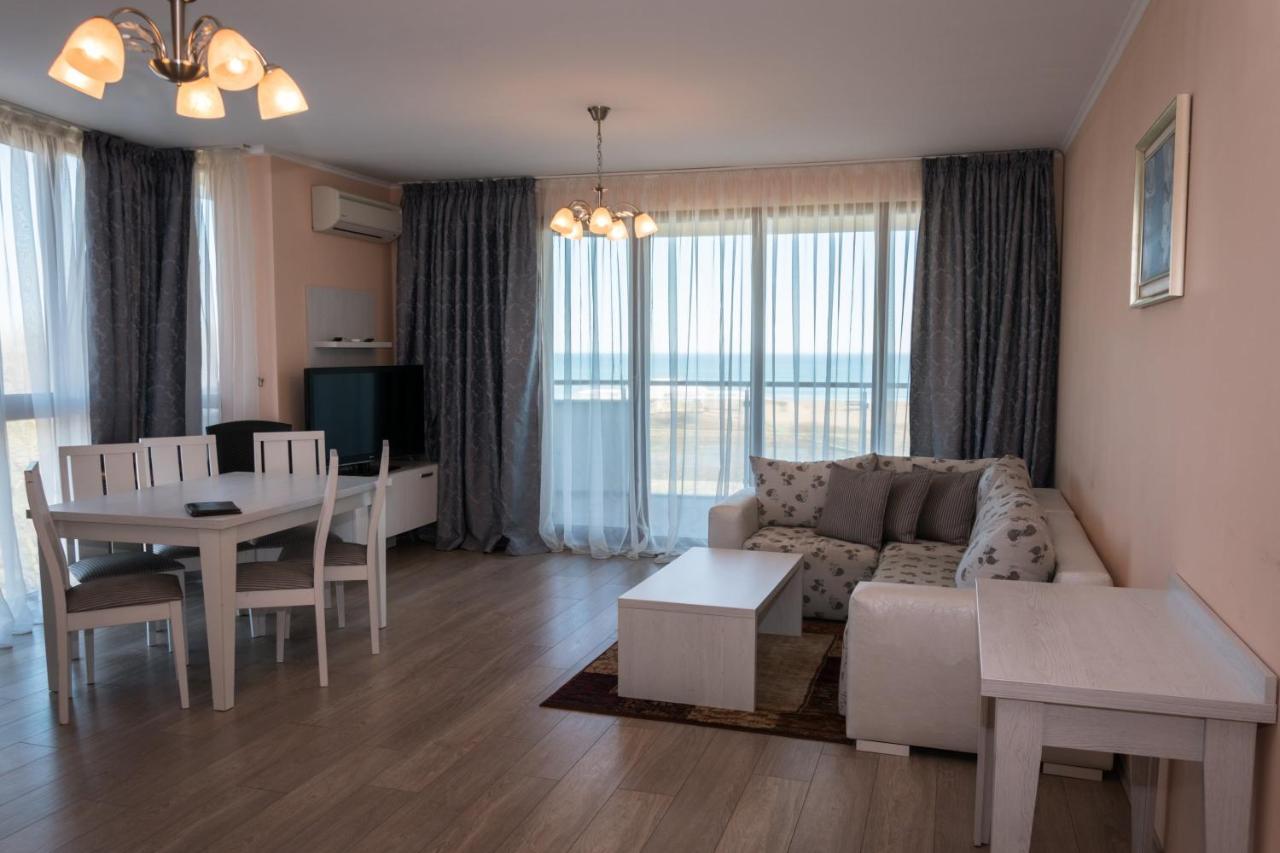 Long Beach Resort Shkorpilovtsi Buitenkant foto